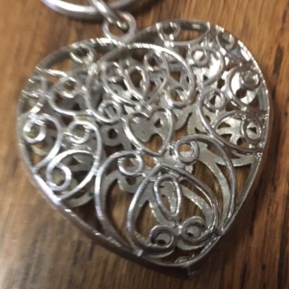 Key Chain Heart Filigree - Picture 3 of 4